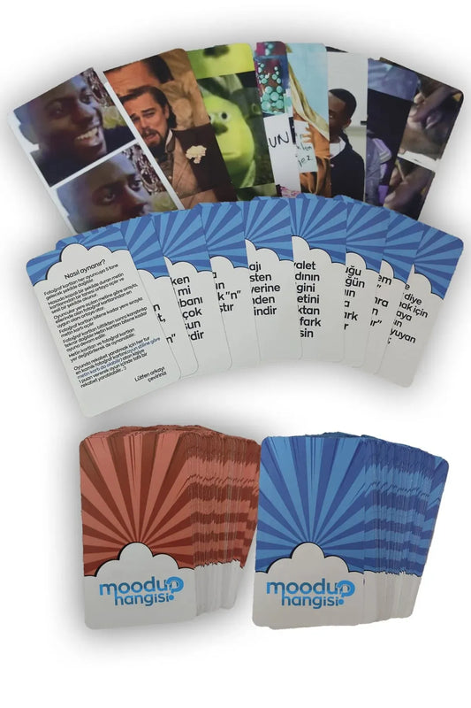 Arkadaşlarla oynanan Moodun Hangisi kutu oyunu – parti ve kahkaha dolu anlar